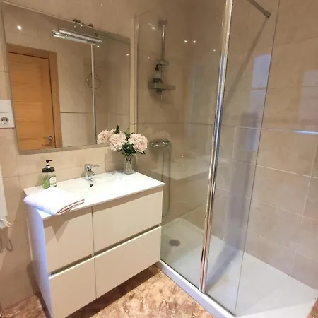 Alojamiento 3 Apartman Oviedo