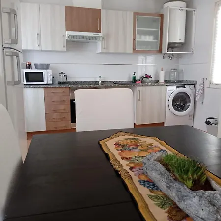 Apartment Alojamiento 3 *